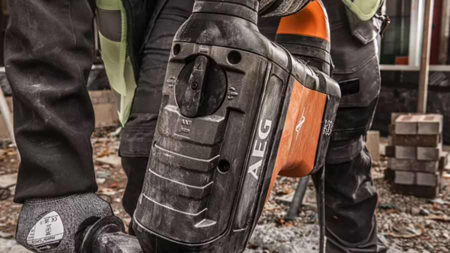 Perforateur filaire SDS Max SMRH12K 4935500786 AEG Perforateur filaire SDS Max SMRH12K 4935500786 AEG